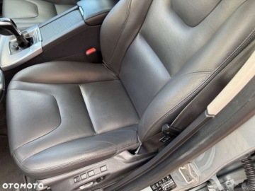 Volvo V60 I Kombi Facelifting 2.0 D4 DRIVE-E 190KM 2015 Volvo V60 Volvo V60 D4 Momentum 2.0 Diesel 190KM, zdjęcie 29