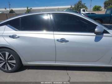 Nissan Altima V 2020 Nissan Altima 2020 Nissan Altima 2.5 SL Sedan 2.5 Benzyna 188KM, zdjęcie 11