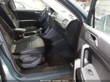 Volkswagen Tiguan II 2019 Volkswagen Tiguan 2019 VOLKSWAGEN TIGUAN 2.0T SE2.0T SEL2.0T SEL R-LINE2.0, zdjęcie 14