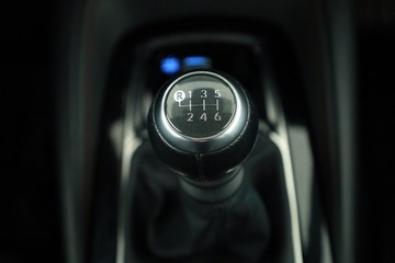 Toyota Corolla XII Hatchback 1.2 Turbo D-4T 116KM 2019 Toyota Corolla 1.2 Turbo, Salon Polska, zdjęcie 13