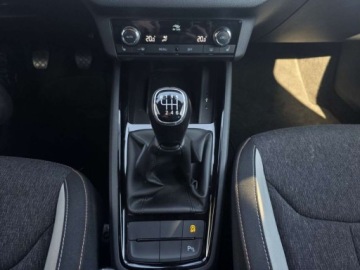 Skoda Kamiq Crossover 1.0 TSI 110KM 2022 Skoda Kamiq 1.0TSI 110KM Style Pakiet Comfort Pakiet promocyjny Tech Serwi, zdjęcie 22