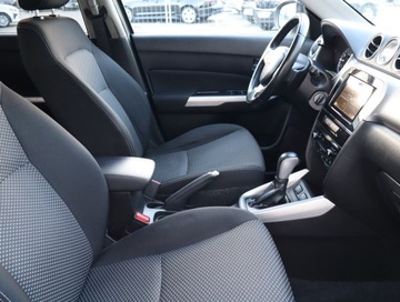 Suzuki Vitara III SUV 1.6 VVT 120KM 2016 Suzuki Vitara 1.6 VVT, Salon Polska, Serwis ASO, zdjęcie 8