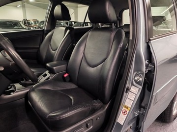 Toyota RAV4 III MPV 2.0 i 16V 152KM 2006 Toyota Rav 4 2.0 benzyna, 105 tys km, Pełny serwis, zdjęcie 6