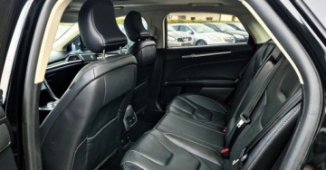 Ford Mondeo V Sedan 2.0 EcoBoost 203KM 2018 Ford Mondeo HYBRYDA ladowany z gniazdka PLUG-IN bogata wersja wyposazenia, zdjęcie 30