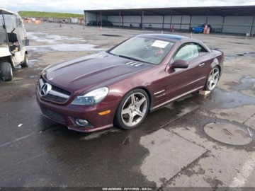 Mercedes SL R230/2 2011 Mercedes-Benz SL 550 2011 5.5 Benzyna 382KM, zdjęcie 1
