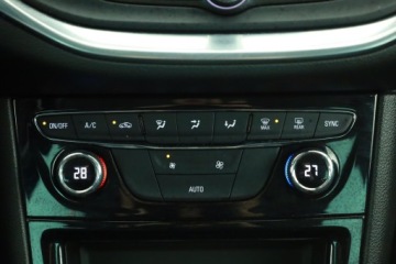 Opel Astra K Sportstourer Facelifting 1.2 Turbo 130KM 2022 Opel Astra 1.2 Turbo, Salon Polska, Skóra, Klima, zdjęcie 11