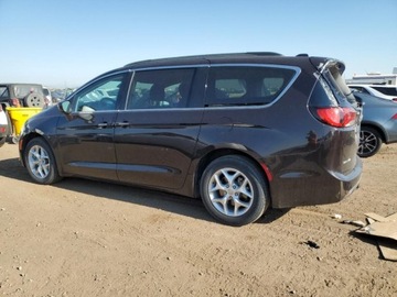 Chrysler Pacifica II 2018 Chrysler Pacifica Touring Plus 2018 3.6l 3.6 Benzyna 287KM, zdjęcie 1