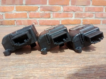 JEEP CHEROKEE KK 07-12R МОТОР ВОЗДУШНОЙ ЗАСЛОНКИ 929585P