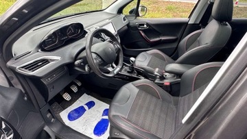 Peugeot 2008 I SUV Facelifting 1.2 PureTech 130KM 2018 Peugeot 2008 RATY 1.2 BENZ 130KM GT-LINE Kamera Navi Tablet Panorama Serwi, zdjęcie 31