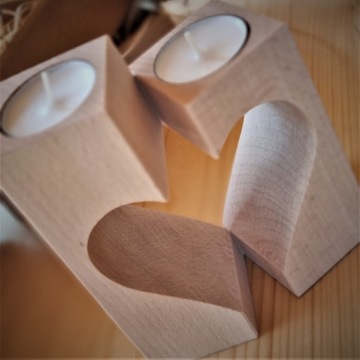 Набор деревянных подсвечников, подарок-сердце на День святого Валентина.