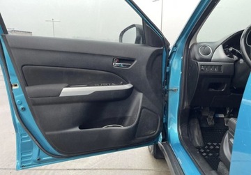 Suzuki Vitara III SUV 1.6 VVT 120KM 2017 Suzuki Vitara Suzuki Vitara 1.6 Premium 4WD 1.6 Benzyna 120KM, zdjęcie 9
