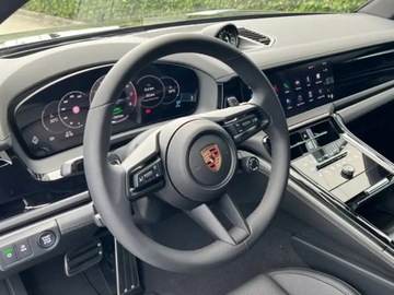 Porsche Panamera III Liftback 4 E-Hybrid 2.9 470KM 2024 PORSCHE Panamera E-Hybrid Sedan 2.9 (470KM) 2025, zdjęcie 4