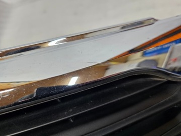 KIA SPORTAGE III РЕШЕТКА ПЕРЕДНЯЯ 86352-3W000