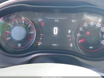 Dodge Challenger III 2022 Dodge Challenger Sxt Awd 2022 3.6 Benzyna 303KM, zdjęcie 10