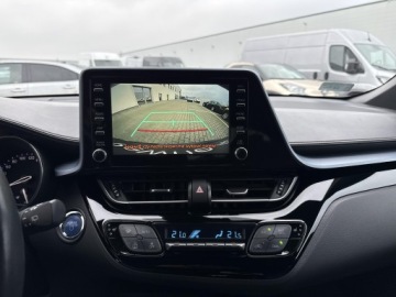 Toyota C-HR I Crossover Facelifting 1.8 Hybrid 122KM 2020 Toyota C-HR 1.8 Hybrid Style 1.8 Hybrid Style, zdjęcie 15