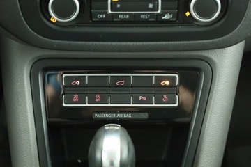 Seat Alhambra II (7N) Van 2.0 TDI 140KM 2011 Seat Alhambra 2.0 TDI, DSG, 7 miejsc, Navi, Xenon, zdjęcie 19