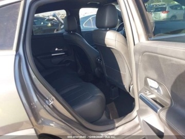 Mercedes GLA II 2021 Mercedes-Benz GLA 2021 MERCEDES-BENZ GLA 250 2.0 Benzyna 221KM, zdjęcie 7