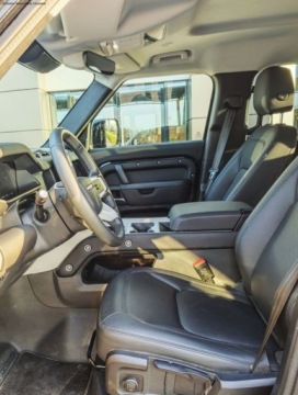 Land Rover Defender IV (L663) 90 3.0D R6 200KM 2025 Land Rover Defender Land Rover DEFENDER 110 3.0D I6 200PS AWD AUTO S 110 3, zdjęcie 1