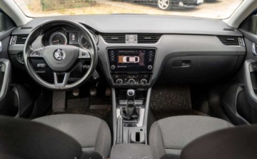 Skoda Octavia III Liftback Facelifting 2.0 TDI 150KM 2019 Skoda Octavia Skoda Octavia III 2.0TDi 150KM SALON POLSKA Faktura VAT23, zdjęcie 9