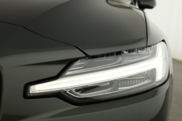 Volvo V60 II  Kombi 2.0 T4 190KM 2020 Volvo V60 T4 2.0, Salon Polska, Automat, Skóra, zdjęcie 19