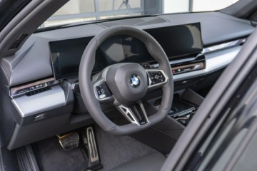 BMW Seria 5 G90-91 Touring 2.0 520d 197KM 2026 BMW 520 xDrive Limuzyna - Dostępny od ręki!, zdjęcie 12