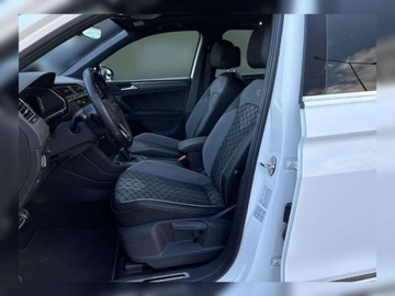 Volkswagen Tiguan II 2022 Volkswagen Tiguan TSI Plug-In Hybrid 245KM R-Line DCC LED Matrix Panora, zdjęcie 9