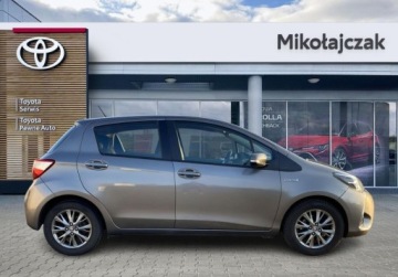 Toyota Yaris III Hatchback 5d Facelifting Hybrid 100KM 2017 Toyota Yaris Hybrid 100 Life Toyota Mikolajczak Leszno 1.5 Hybryda 100KM, zdjęcie 10