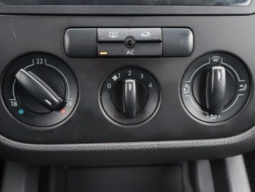 Volkswagen Golf V Hatchback 1.9 TDI 105KM 2007 VW Golf 1.9 TDI, 4X4, Klima, zdjęcie 12