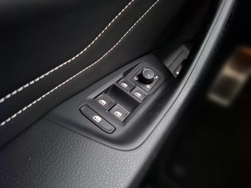 Volkswagen Arteon Fastback Facelifting 2.0 TDI 200KM 2021 Volkswagen Arteon Shooting Brake R-line, 2.0 TDI/1, zdjęcie 17