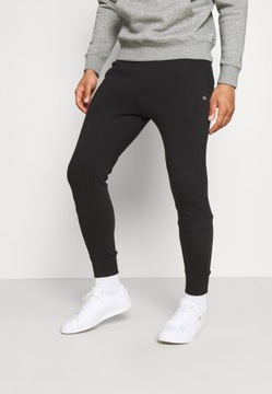 Spodnie dresowe treningowe czarny slim fit Calvin Klein S