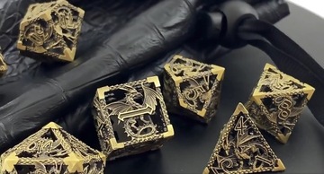 НАБОР «НЕДЕРЖИМАЯ СИЛА» ИЗ 7 МЕТАЛЛИЧЕСКИХ КУБИКОВ ДЛЯ РПГ