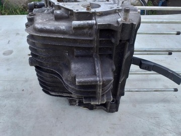 КАРТЕР БЛОК ДВИГАТЕЛЯ KAWASAKI KZ 440