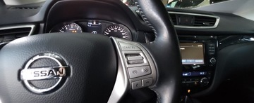Nissan Qashqai II Crossover 1.2 DIG-T 115KM 2015 Nissan Qashqai Nissan Qashqai Kamera 360 Nawigacja MOZLIWA ZAMIANA 1.2, zdjęcie 27