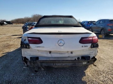 Mercedes Klasa E W213 2022 Mercedes-Benz Klasa E Amg 53 2022 3.0 Benzyna 429KM, zdjęcie 2