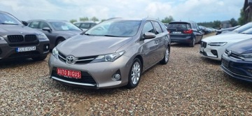 Toyota Auris II Touring Sports D-4D 125 124KM 2013 Toyota Auris duza navi kamera cofania ledy, zdjęcie 2