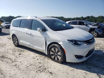 Chrysler Pacifica II 2018 Chrysler Pacifica Hybrid Limited 2018 3.6l 3.6 Hybryda 260KM, zdjęcie 4