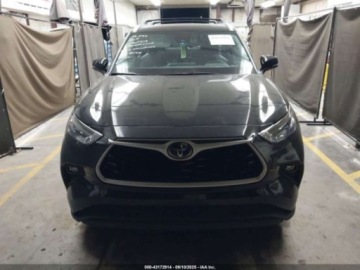 Toyota Highlander III 2024 Toyota Highlander XLE 2024 2.4l 2.4 Benzyna 265KM, zdjęcie 7