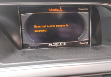 Audi A5 8T Coupe 3.0 TDI 240KM 2011 Audi A5 Sportback 2011r, 3.0 DIESEL 4x4. Uszkodzony lewy przod. Jezdzi., zdjęcie 13