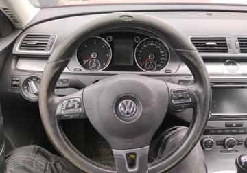 Volkswagen Passat B7 Variant 2.0 TDI CR DPF BlueMotion 140KM 2012 Volkswagen Passat 2012r, 2.0 TDI, Lekko uszkodzony lewy bok, Jezdzi. 2.0, zdjęcie 10