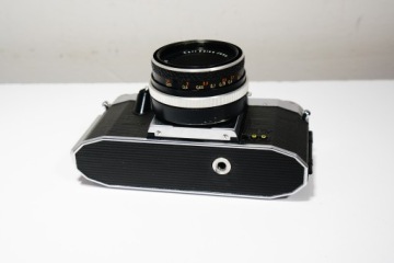 Аналоговая ретро-камера Praktica Tlova + объектив Carl Zeiss 2,8/50 мм
