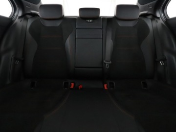 Mercedes Klasa A W177/V177 Sedan Plug-In 1.3 250 e 218KM 2020 Mercedes A 250 phev panorama automat virtual amg, zdjęcie 18