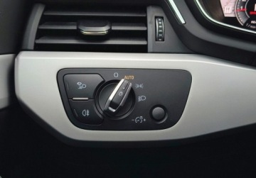 Audi A4 B9 Limousine Facelifting 2.0 40 TFSI 204KM 2022 Audi A4 Limousine Salon PL Gwarancja 2028 S-Line Kamera Audi Sport Alcanta, zdjęcie 15