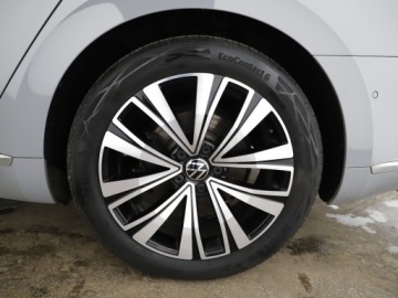 Volkswagen Arteon Fastback Facelifting 2.0 TDI SCR 150KM 2022 Volkswagen Arteon Shooting Brake El.klapa | LED |, zdjęcie 26