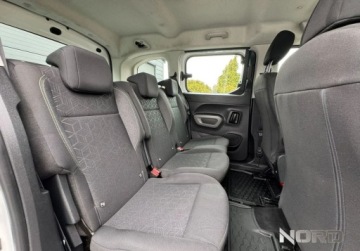 Peugeot Rifter Standard 1.5 BlueHDI 102KM 2019 Peugeot Rifter Bezwypadkowy, FV23, Ekran dotykowy, 5os, KredytowanieLeasin, zdjęcie 13