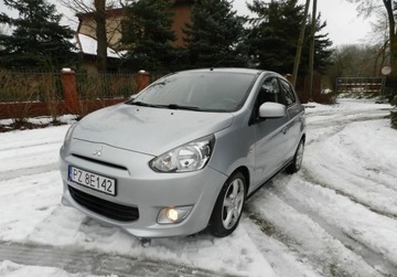 Mitsubishi Space Star Hatchback 5d 1.0 71KM 2014 Mitsubishi Space Star SERWISOWANY Zarejestrowany tani ekonomiczny Benzyna