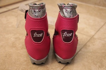 ALPINA FROST NNN — РАЗМЕР 27/17,5 СМ — ИЗОЛИРОВАННЫЙ