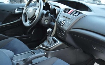 Honda Civic IX 2012 Honda Civic 1.8 Benzyna Klimatyzacja cz.parkowania 1.8 Benzyna 140KM, zdjęcie 16