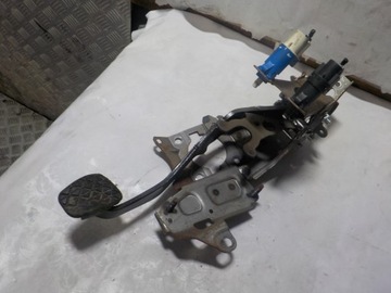 ФОРД ФИЕСТА МК7 2009г. 1.4 TDCI ПЕДАЛЬ ТОРМОЗА