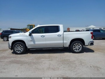 Chevrolet Silverado II 2021 Chevrolet Silverado 1500 Short Bed LTZ 2021 5.3l 5.3 Benzyna 355KM, zdjęcie 2