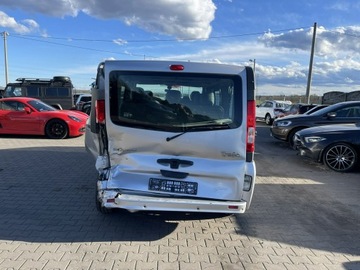 Renault Trafic II Furgon 2.0 dCi 115KM 2013 Renault Trafic Passenger Klimatyzacja 9 Osobowy, zdjęcie 2